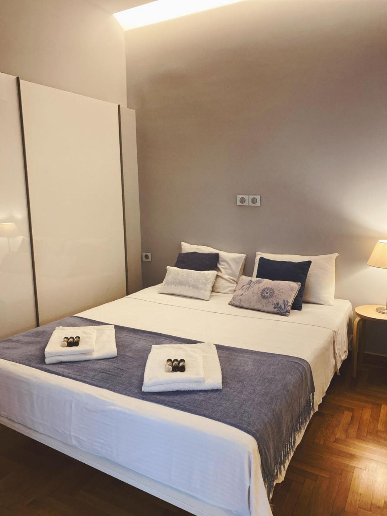 Cozy Newly Renovated 1 Bedroom Apartment In The Heart Of Athen Eksteriør billede